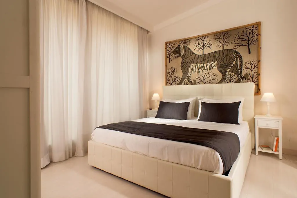 Attico Delle Carrozze Daire Roma 0*,  İtalya